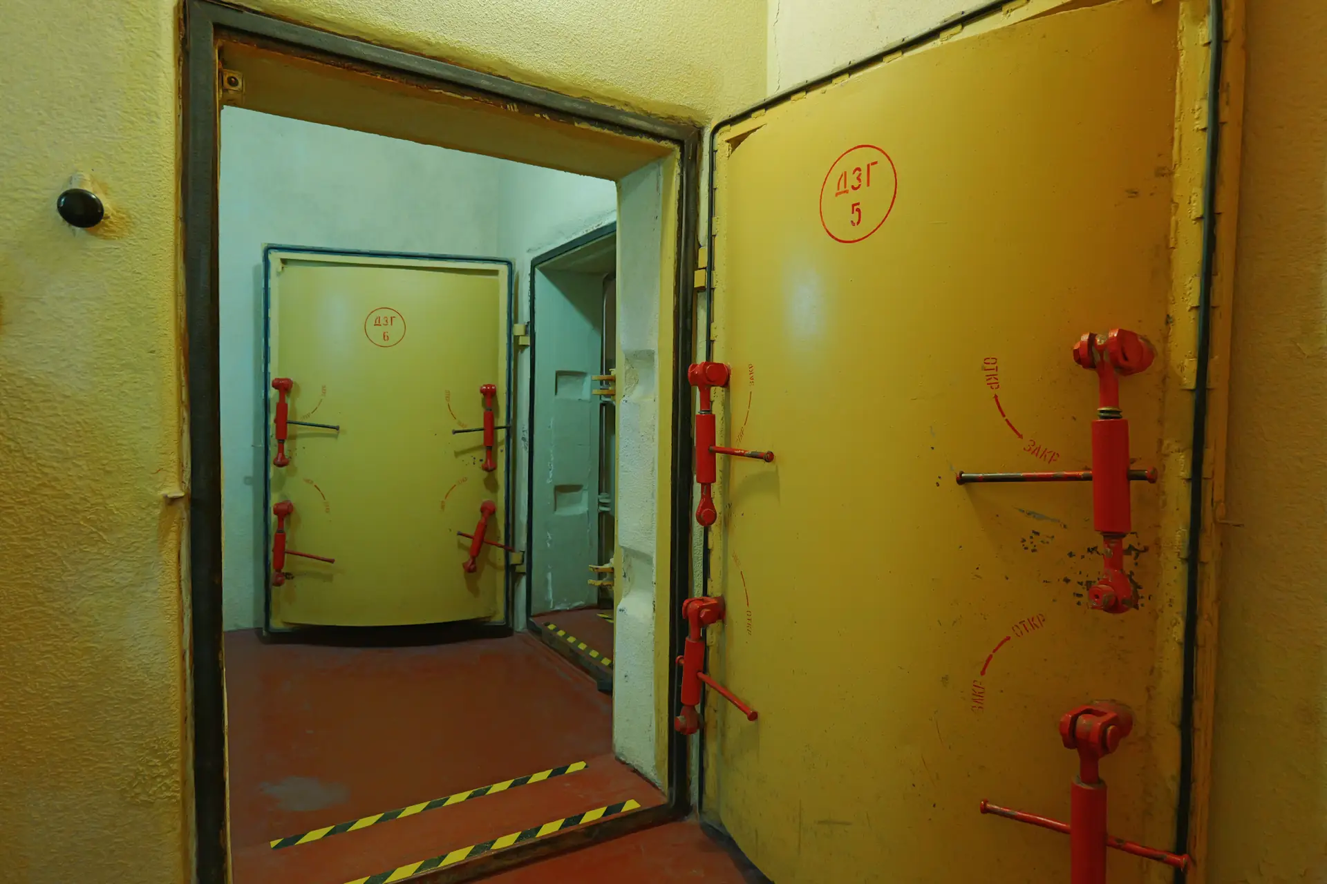 Soviet Nuclear Bunker Tour