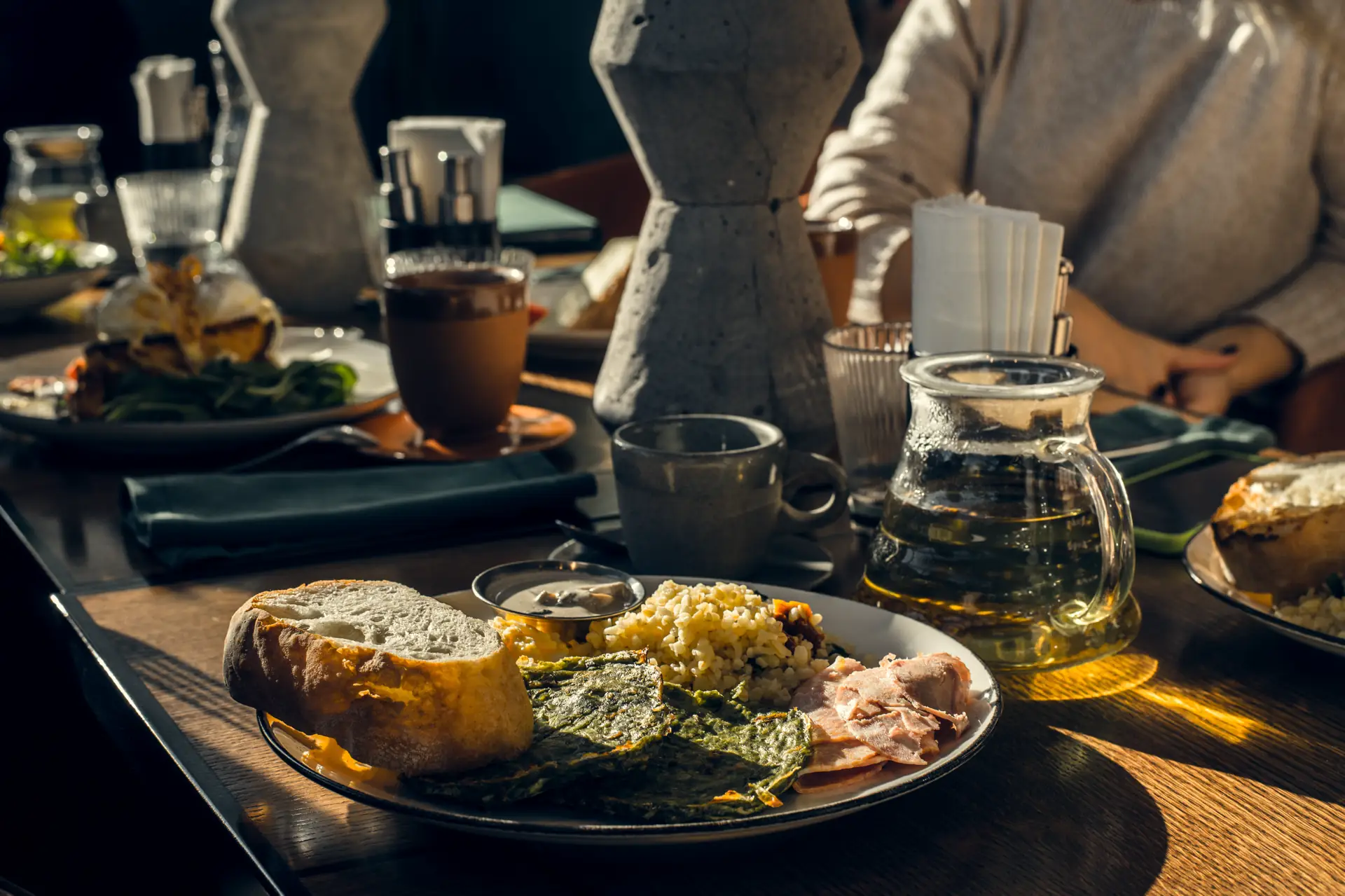 Restaurant Reservation Service - 2